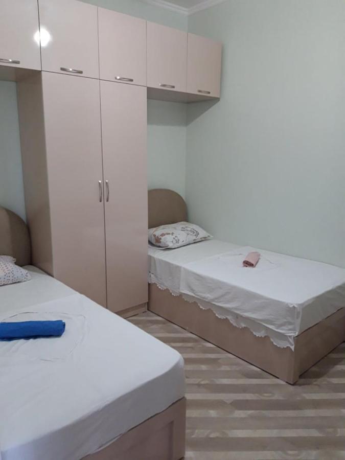 в / In Apartament *