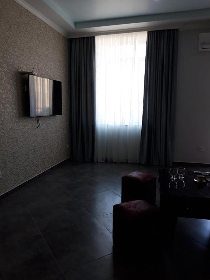 в / In Apartament