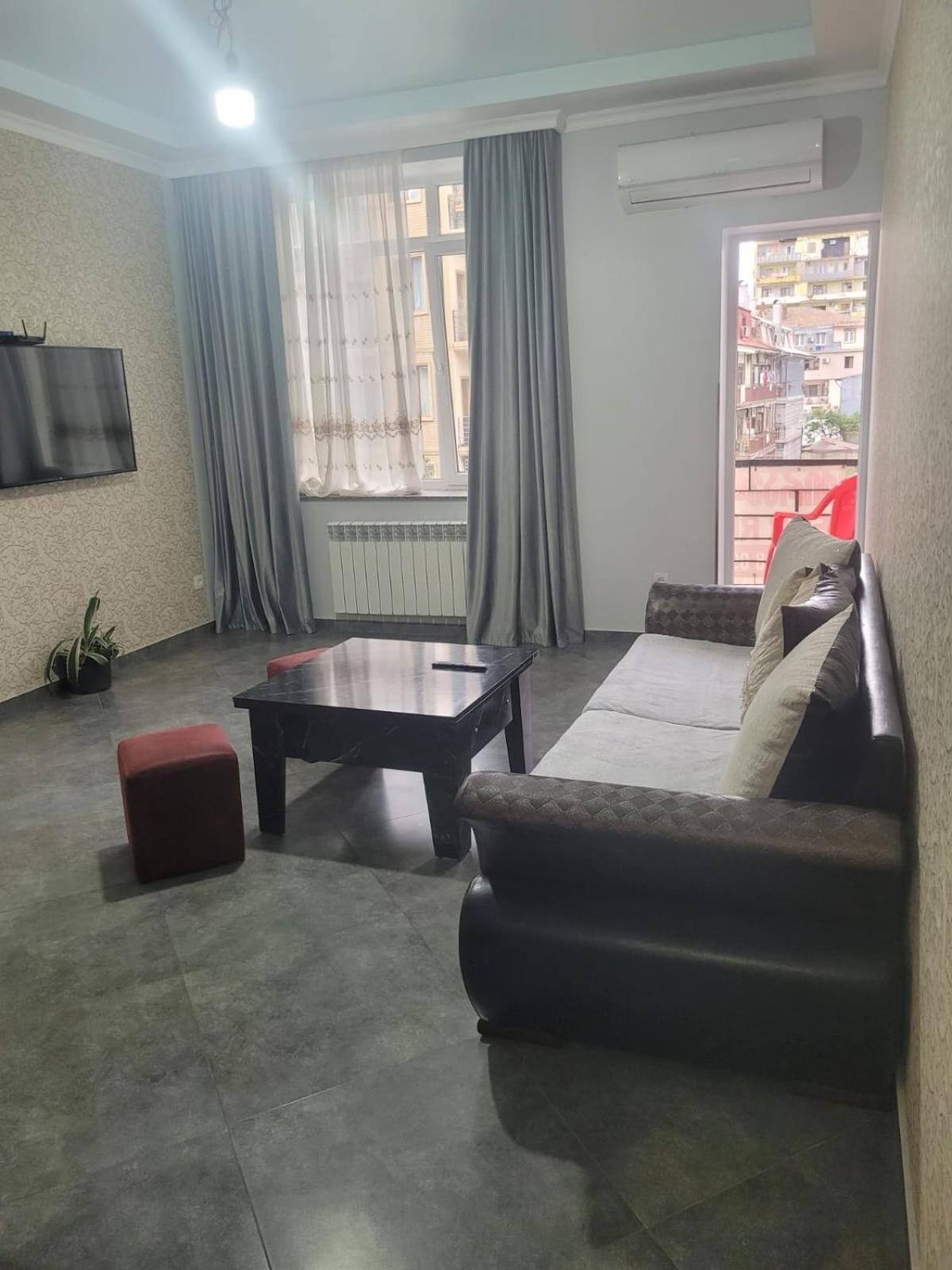 Apartament в / In *